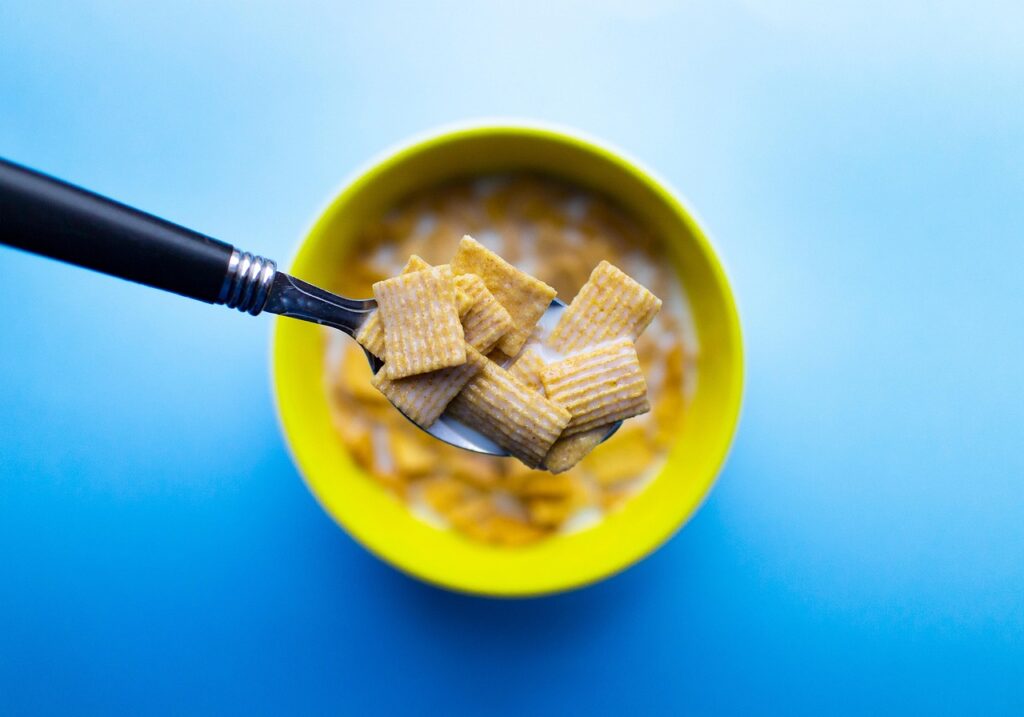 bowl, cereal, milk, meal, dairy, diet, fibre, food, healthy, nutrition, spoon, square, sugar
